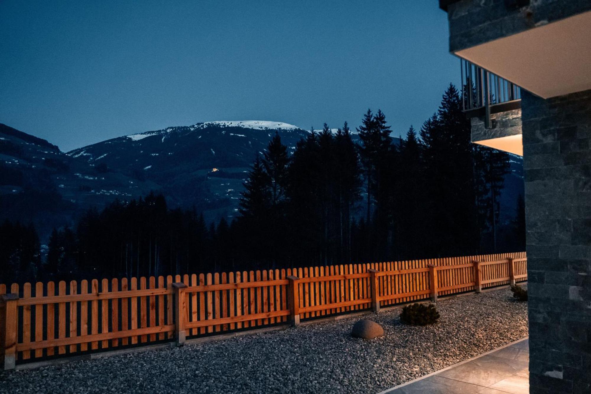 Chalet Wildruh Ried im Zillertal Eksteriør billede